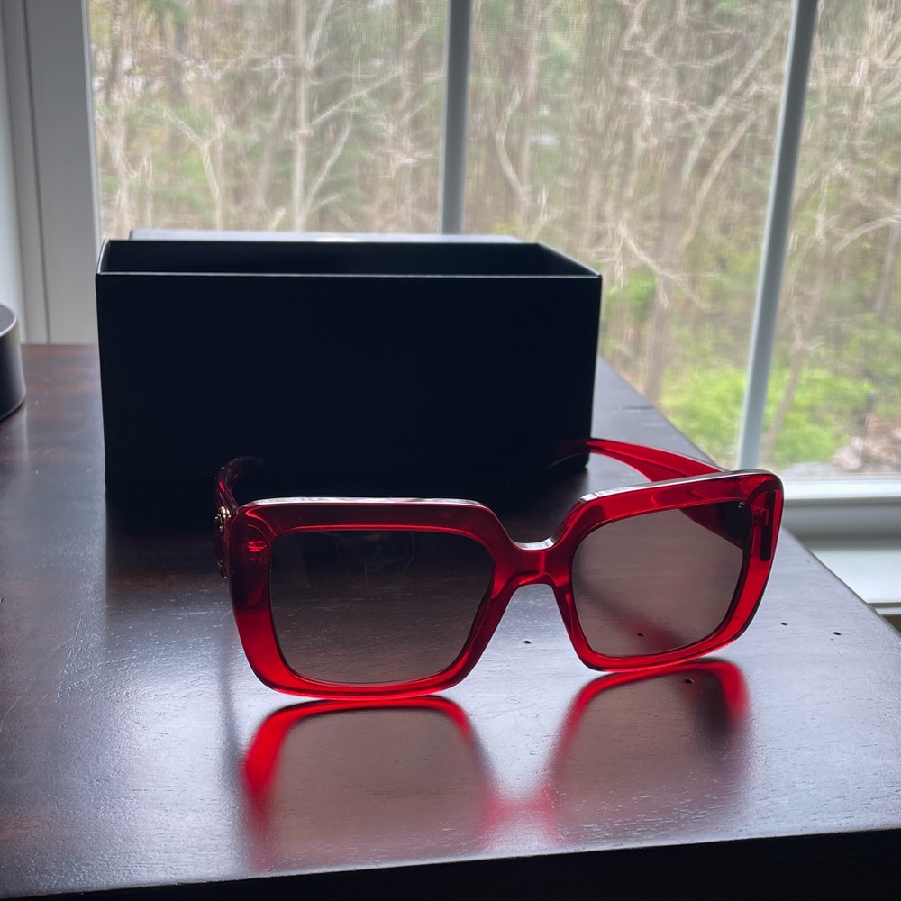 Versace sunglasses - small scratch on frame